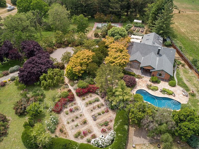 1st image of 514 Petersen Ln