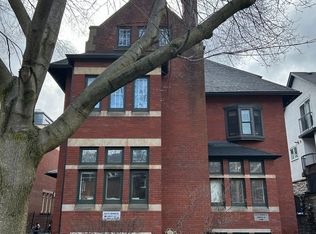 228 Saint George St #6-C02, Toronto, ON M5R 2N5