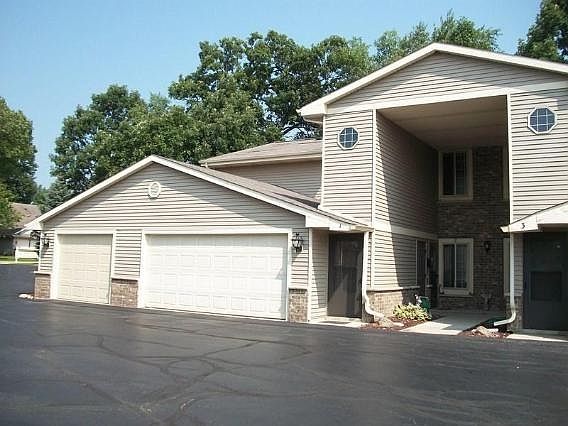 1st image of 719 Shepherds Dr Unit 1