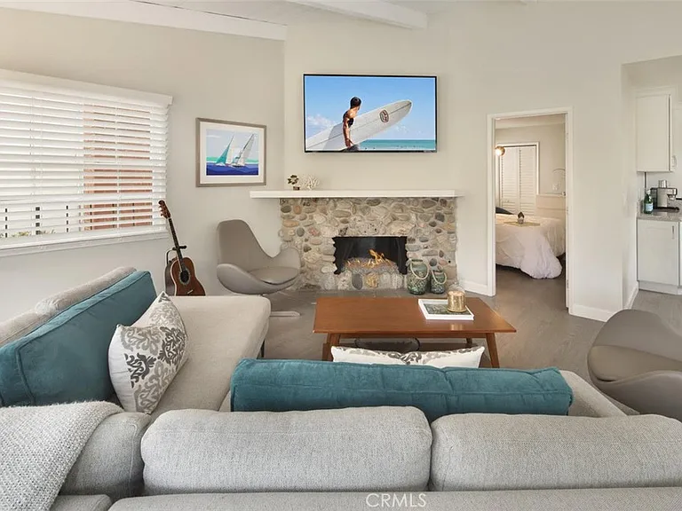 321 Iris Ave — Photo 5