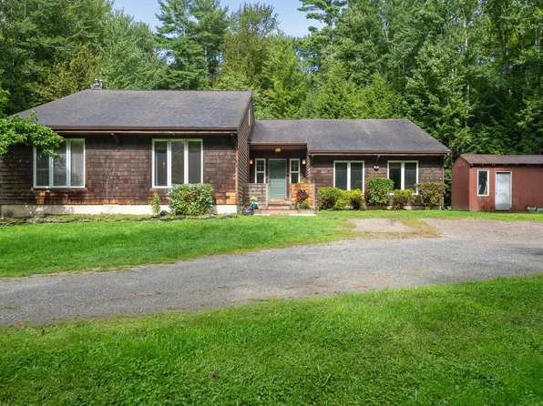 76 Catella Road, Essex, VT 05452