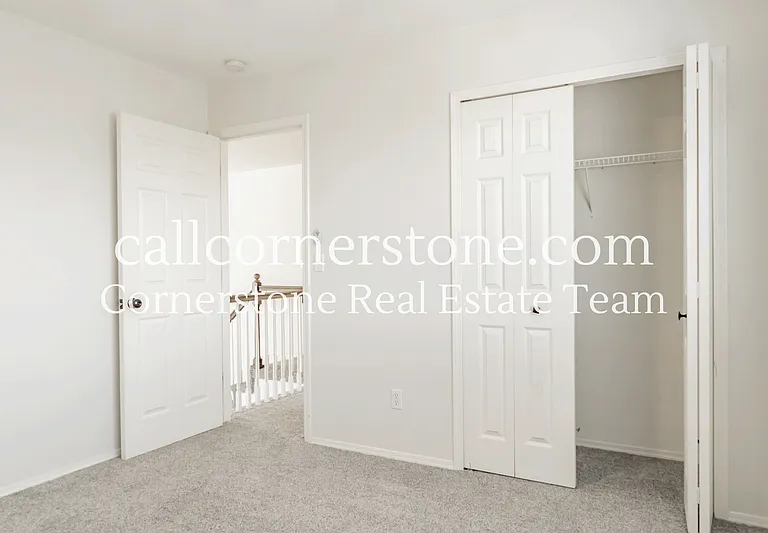 4735 Malcom Ct — Photo 14
