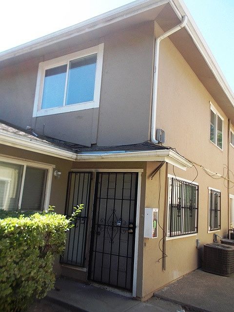 1st image of 2729 W Fairmont Ave APT 103