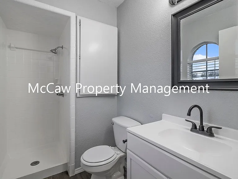 7012 Candlewick Ct — Photo 15