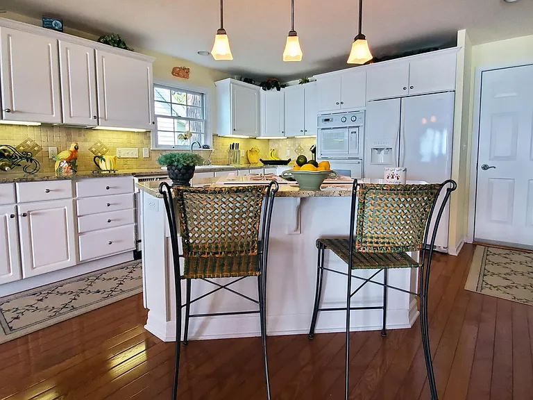 8756 Lake Shore Rd — Photo 7