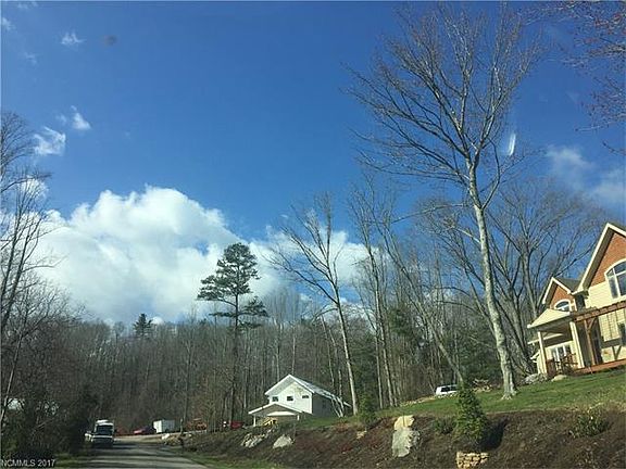 4th image of 34 Windstone Dr #6
