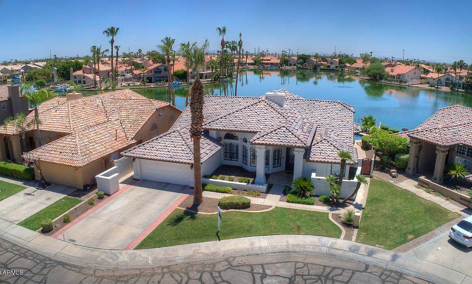 1st image of 3535 E Amberwood Dr