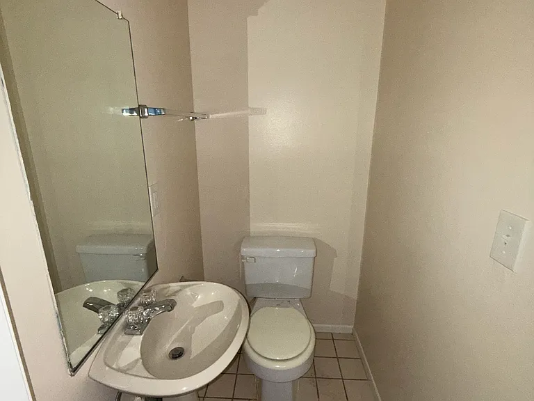 3125 S Canfield Ave #106 — Photo 8