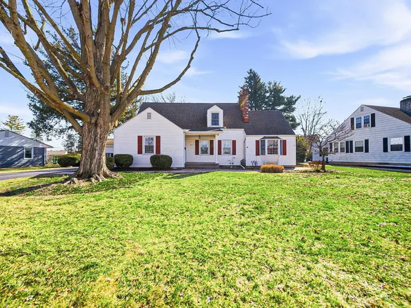 825 Lincoln Dr, Washington Court House, OH 43160