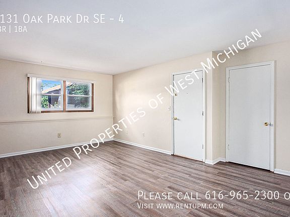 3rd image of 4131 Oak Park Dr SE #4