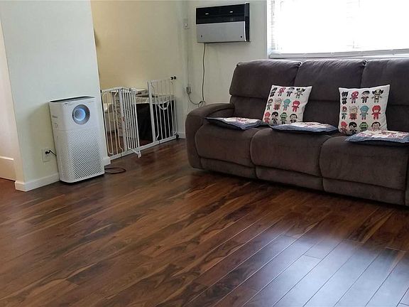 4th image of 251-24 58th Ave #1-34