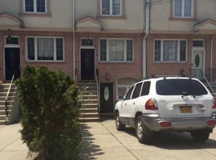 1184 Clove Rd, Staten Island, NY 10301