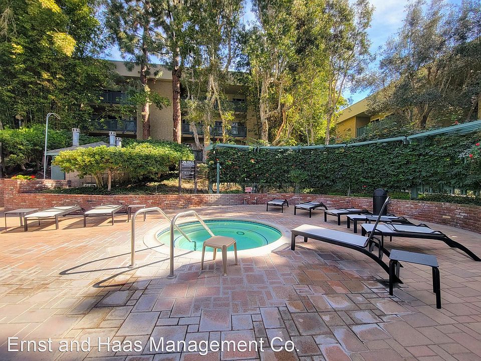 1st image of 424 N Bellflower Blvd Unit 203