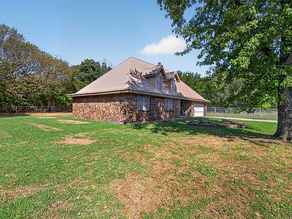 4th image of 4088 S 4356th Rd