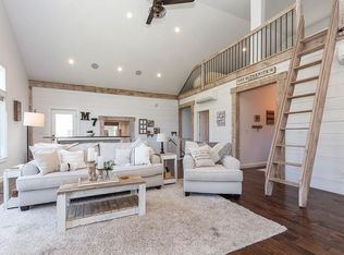 235 Salem St, Andover, MA 01810