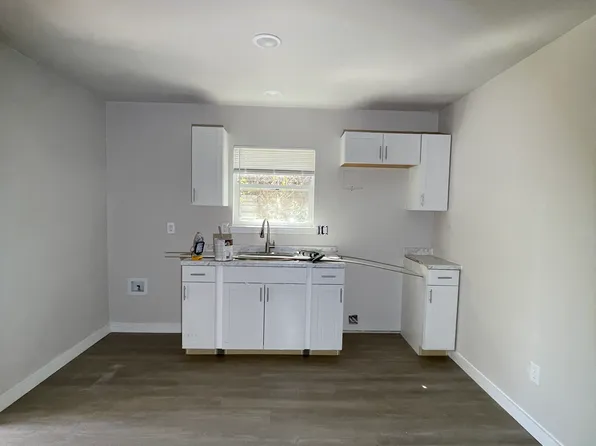 (undisclosed Address), Mineola, TX 75773