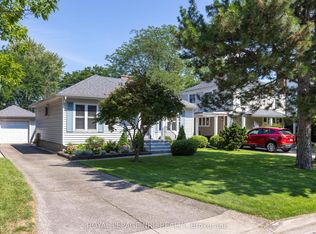 61 Highland Ave, Saint Catharines, ON L2R 4H9