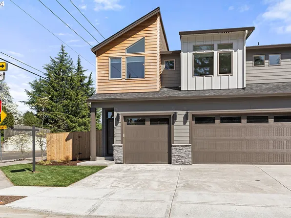 8739 NE 43rd Pl, Vancouver, WA 98665