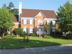 2nd image of 1018 Mayfield St