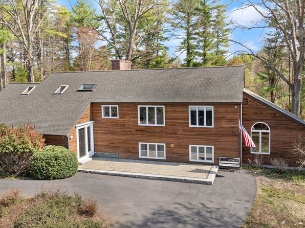 239 Main St, Boxford, MA 01921