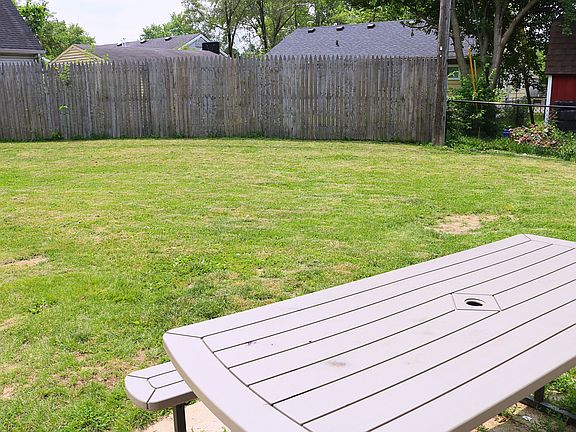 5th image of 103 Bentwood Dr