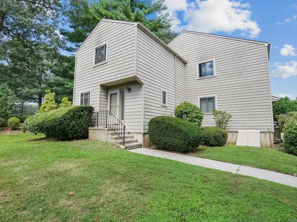 105 Fiddler Green Road #A, Stratford, CT 06614