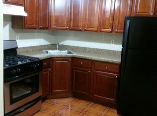 327 Winthrop St, Brooklyn, NY 11225