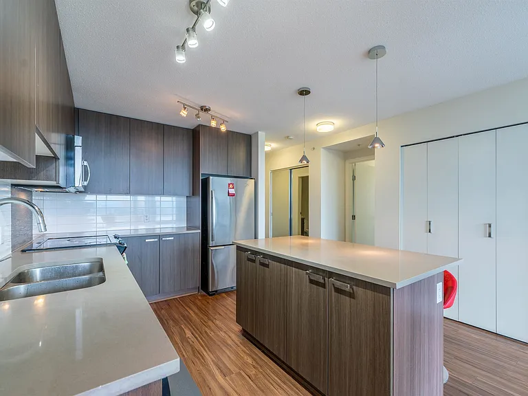 13325 102a Ave #3502 — Photo 4
