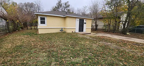 1239 N Piatt Ave Photo 1 1239 N Piatt Ave Photo 1