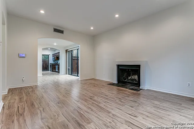 145 Terrell Rd — Photo 3