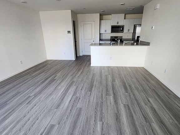 3rd image of 9432 Peaceful River Ave
