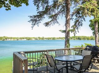 9354 Silverside Dr, South Lyon, MI