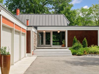 5 S Brown Rd, Orono, MN, 55356