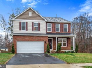 61 Royal Crescent Way, Fredericksburg, VA 22406