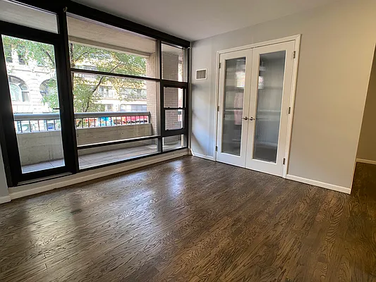 Rented by Tourma Realty LLC | media 19