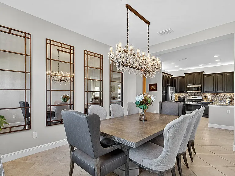 30724 Lindentree Dr — Photo 12