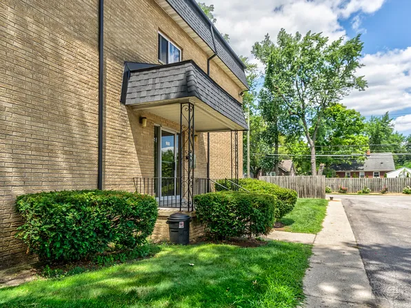 Fernwood Apartments, 900 Laprairie St #79a9f10b5, Ferndale, MI 48220