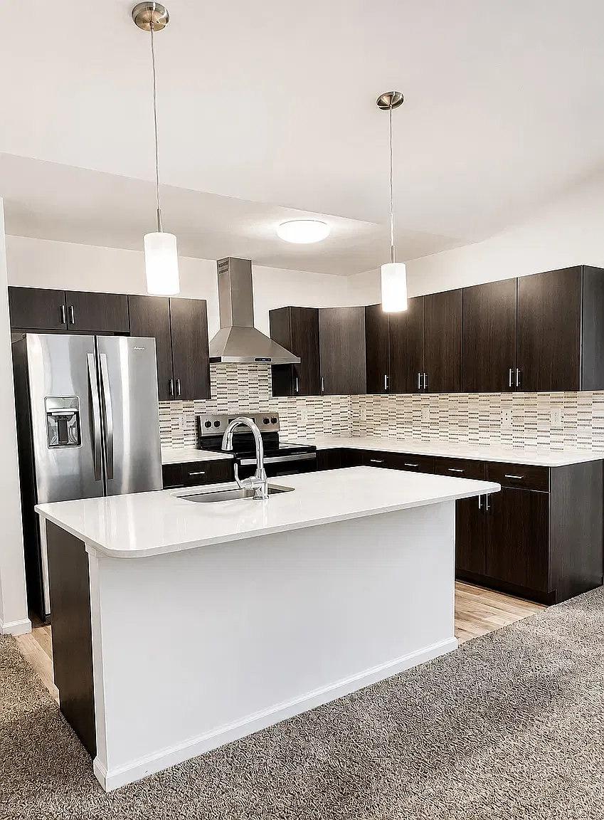3 bed, 1689 sqft, $2,595 — Photo 1