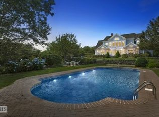 64 Blackwatch Ct, Southampton, NY 11968