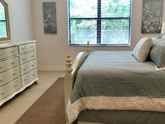 Master bedroom, king bed.