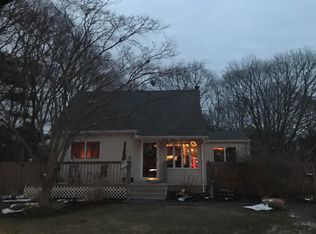 615 Chester Rd, Sayville, NY 11782