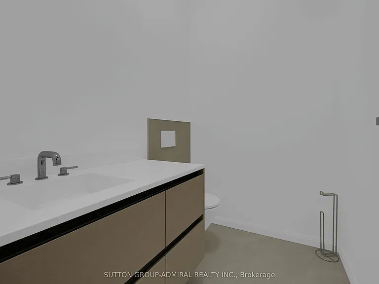 647 College St #101 — Photo 23