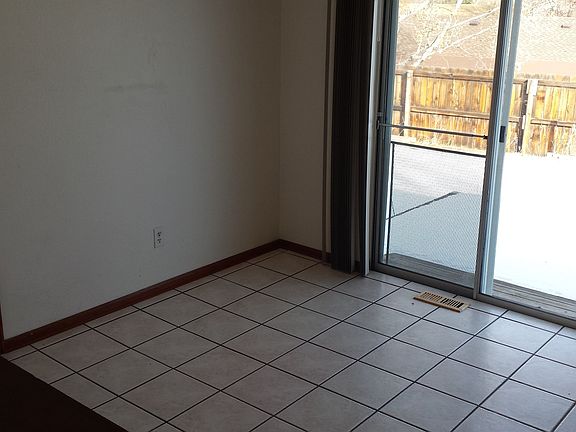 3rd image of 462 Gemini Ct