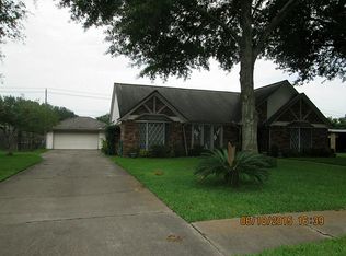 2305 Erin Glen Ct, Deer Park, TX 77536