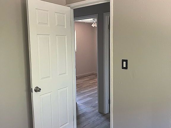 3rd image of 5150 W Kentucky Ave