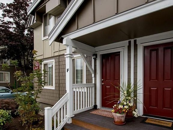 4th image of 416 101st Ave SE #85340d8bc