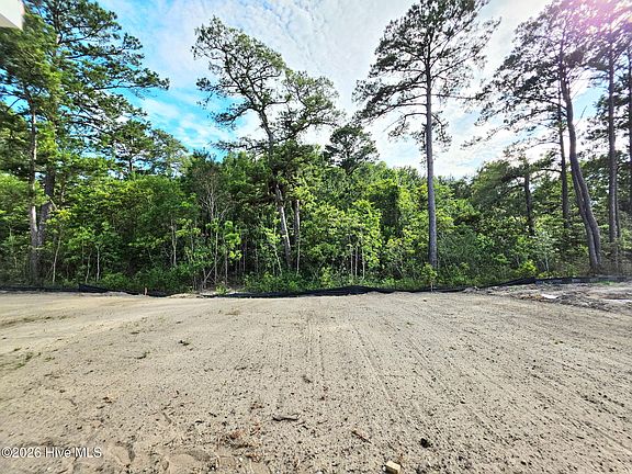 3rd image of 1082 River Marsh Path SE