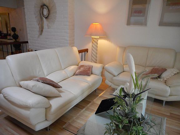 COMFY FAM RM!