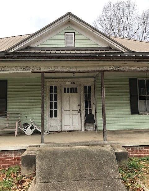 2nd image of 1312 S McDuffie St