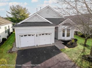 51 Silverside Rd, Lakewood, NJ 08701